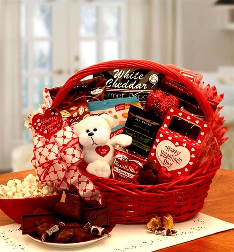 wholesale valentine gift baskets